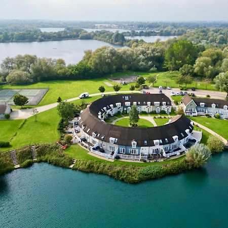 Nyhavn Lakeside Cottage Cirencester Exterior foto